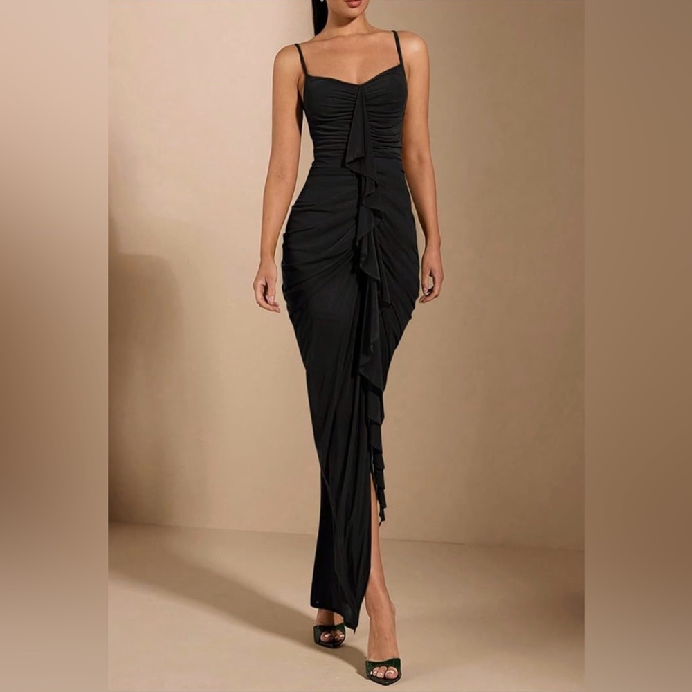 Elegant Floerns Evening BodyCon Gown - Size L